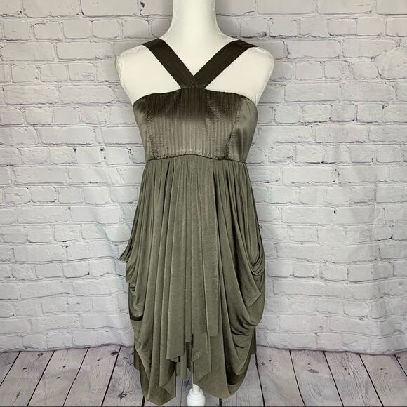 Alice + Olivia Dresses & Skirts - Alice + OLIVIA Silk light olive green draped dress